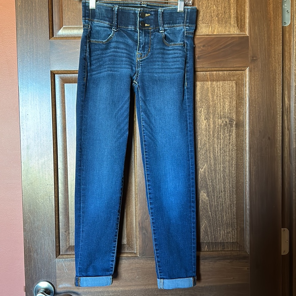 Apt. 9 Capri’s Size 0